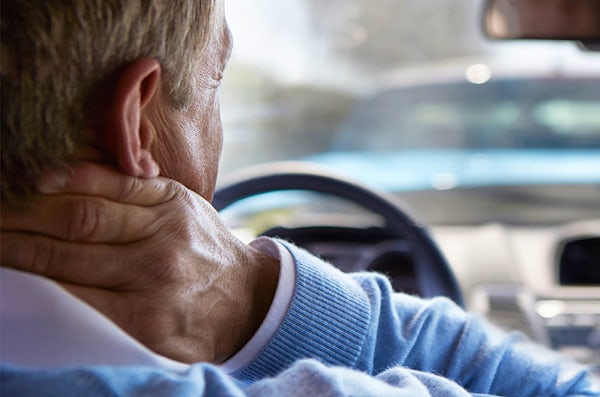 Neck pain treatment in Salem and Aloha, Oregon