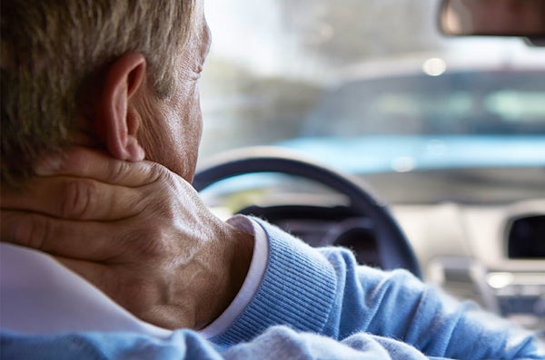 Neck pain treatment in Salem and Aloha, OR