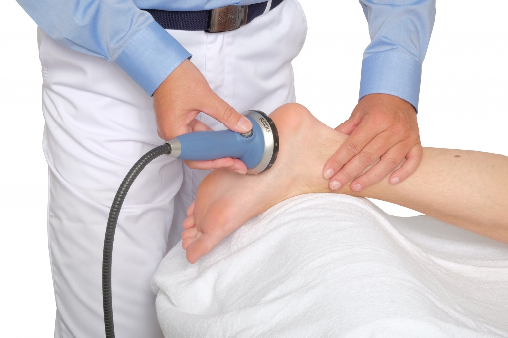 piezowave 2 machine being used on patient