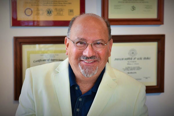 Dr-Vinick
