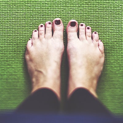 feet