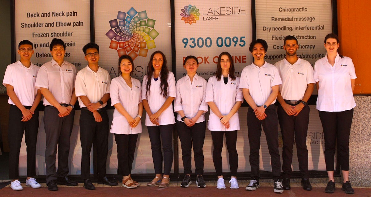 chiroprctic team at lakeside chiropractic in joondalup perth wa