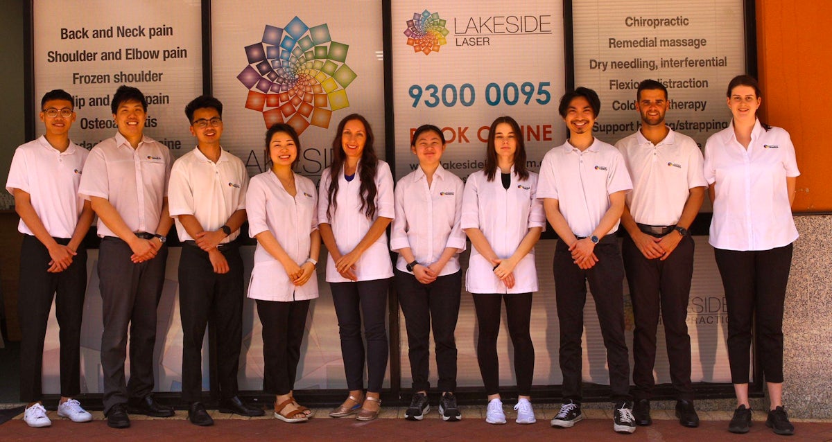 chiroprctic team at lakeside chiropractic in joondalup perth wa